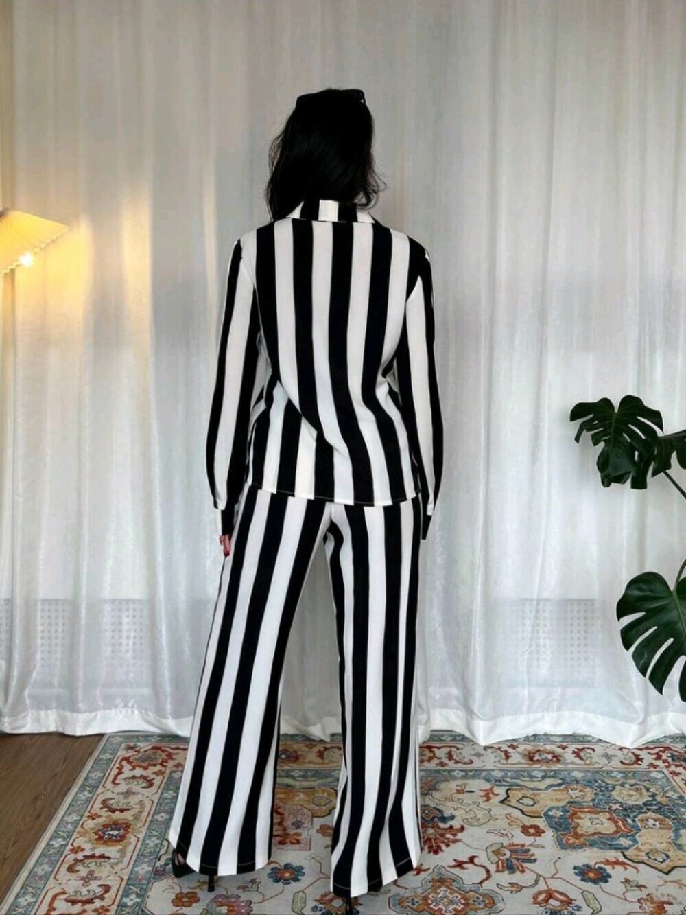 Women's French Elegant Casual, Black & White Long 2 Striped Long Pieces Set - Picture 2 of 6